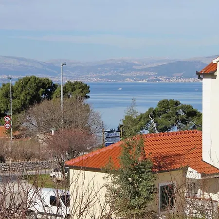 Appartement By The Sea Supetar, Brac - 6040 Supetar